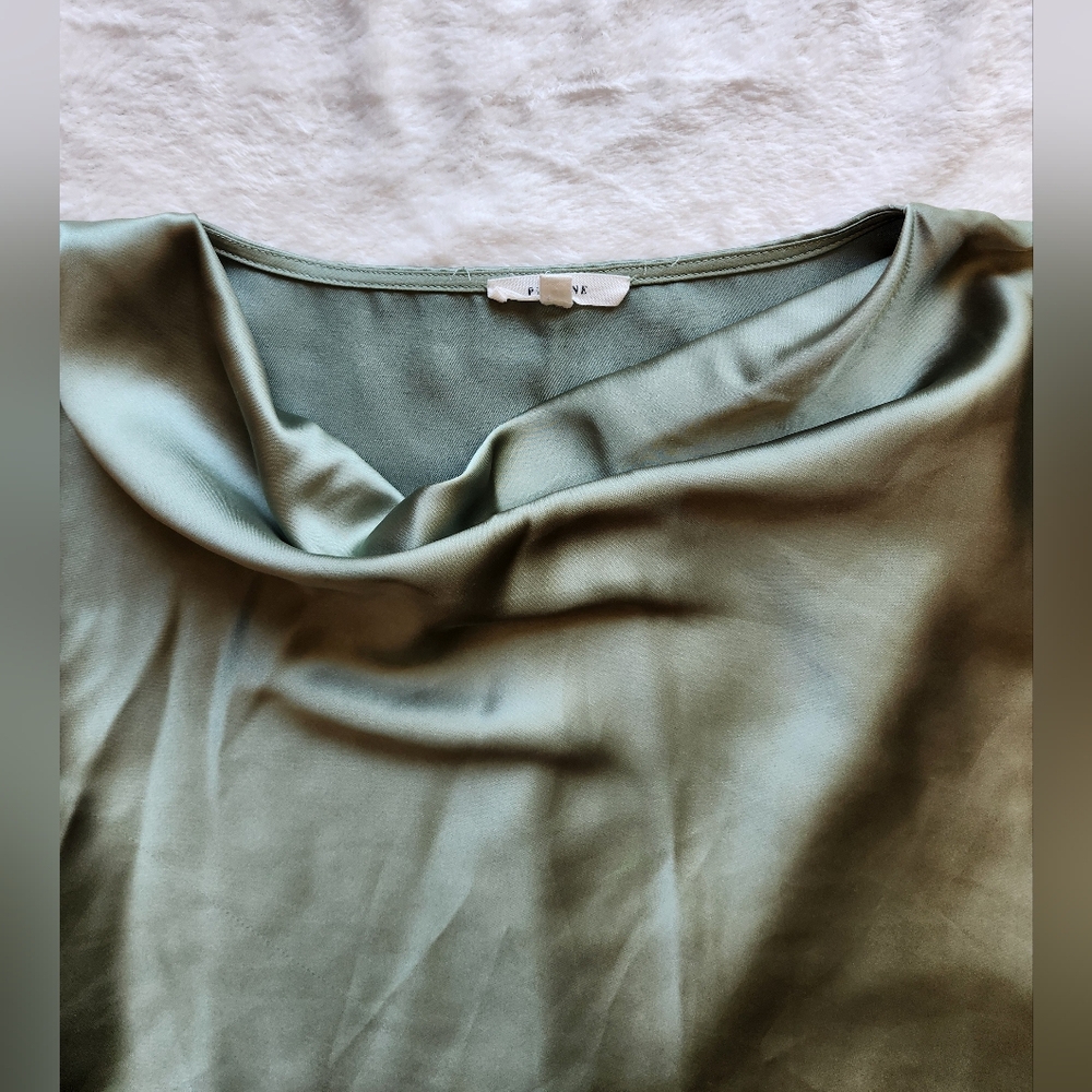 Pleione Green Short Sleeve Blouse - Picture 2 of 6